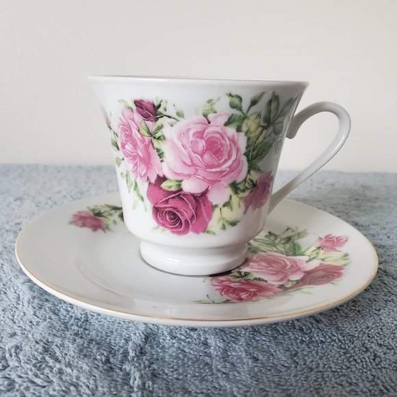 Other - Vintage Teacup and Saucer with Pink Roses